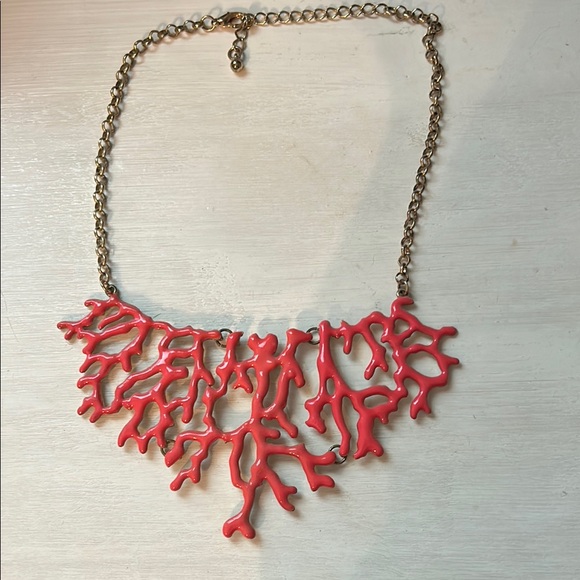 Coral-Inspired Statement Necklace - Picture 1 of 1